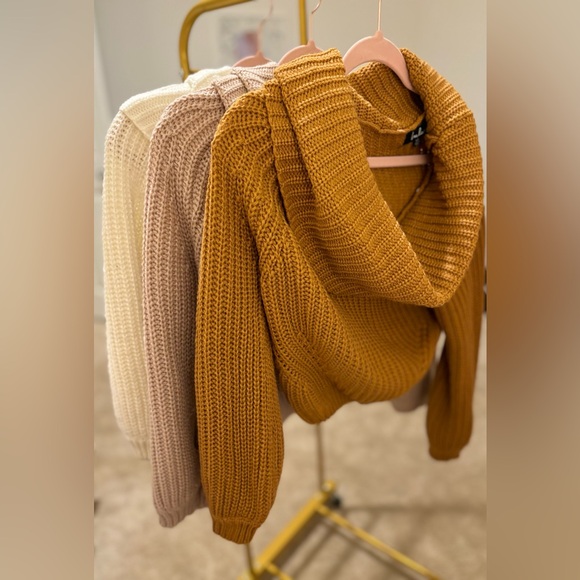 Lulus Sweater ••• Only worn once! ••• Blush rose (Size L) - Picture 3 of 9